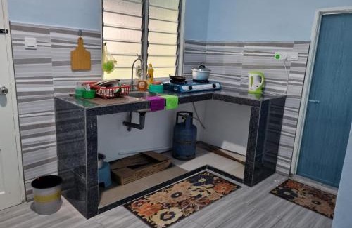 Kampong Pulau Kandis House | Rafi homestay chenderong balai