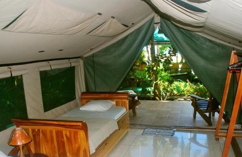 Savegre Bed & Breakfast | Rafiki Beach Camp