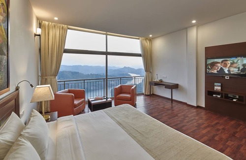 Rajakkad Hotel | Ragamaya Resort & Spa Munnar