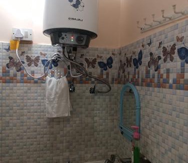 Faizabad Apartment | RaghuvarDham Delux AC 3 Double Beds