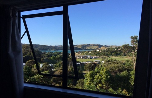Raglan House | Raglan Beauty. Sun, Views, Nature - Walk to Town