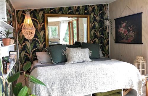 Raglan House | Raglan LoveNest -Romantic escape with outdoor bath