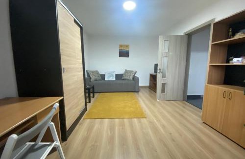 Sector 5 Apartment | Rahova family apartment