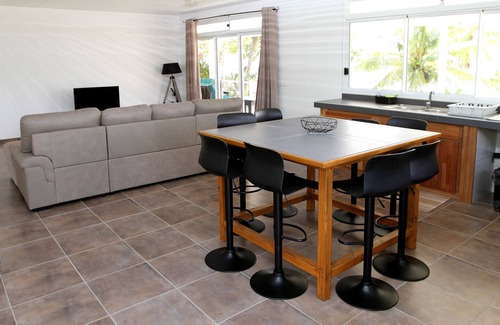 Teahupoo Ski Chalet | RAIATEA - Fare Te Hanatua