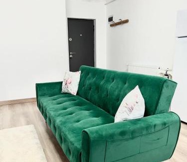 Floresti Apartment | Rainbow Apartments
