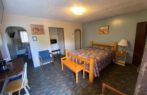 Thermopolis Hotel | Rainbow Motel