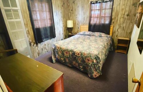 Thermopolis Hotel | Rainbow Motel