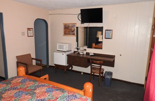 Thermopolis Hotel | Rainbow Motel