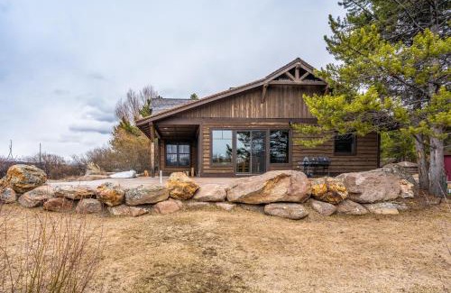 West Yellowstone House | Rainbow Point Sabo Cabin