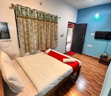 Chikkamagaluru House | Rainbow Villa