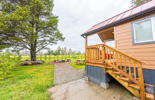 Forks Apartment | Rainforest Tiny Home Retreat 28