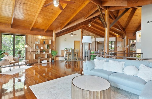 Smithfield House | Rainforest Treehouse Sanctuary - with ocean views