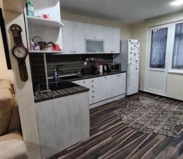 Ruse Apartment | Rainie Ruse