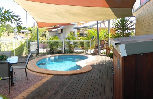 Biloela Hotel | Raintree Motel Biloela