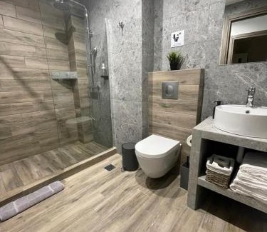 Dafni-Ymittos Apartment | Raise Averof Serviced Apartments