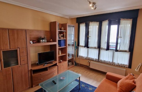 Colunga Apartment | Raitán 2 - Apartamento con piscina compartida para 4 pax - VUT-4301-AS