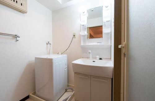 Minamiazabu Apartment | Raiwa Mansion Minami Azabu