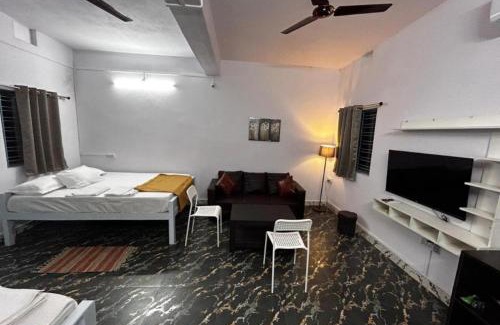 Agartala House | Raj Andar Guest House