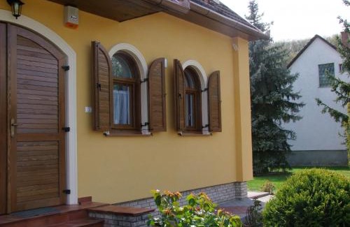 Bogacs House | Rajna Vendégház