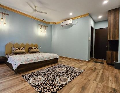 Ibrahimpatan Villa | Rajputana Palace with Private Pool by Homeyhuts