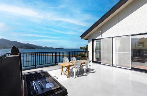 Itoshima House | Rakusansui Villa