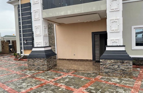 Jos House | Ramada Apartment