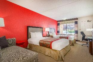 Albuquerque Hotel | Ramada by Wyndham Albuquerque Airport