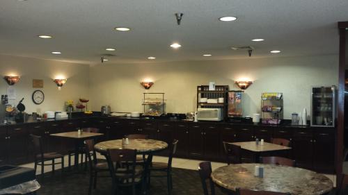 Bettendorf Hotel | Ramada by Wyndham Bettendorf