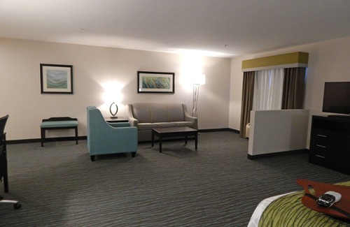 Burkburnett Hotel | Ramada by Wyndham Burkburnett/Wichita Falls