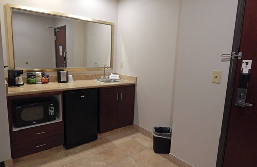 Burkburnett Hotel | Ramada by Wyndham Burkburnett/Wichita Falls