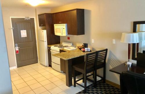 Cold Lake Hotel | Ramada by Wyndham Cold Lake