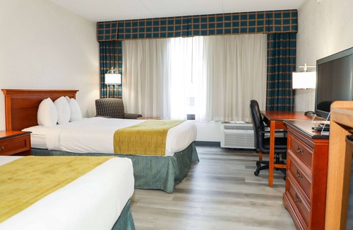 Cumberland Hotel | Ramada by Wyndham Cumberland Downtown