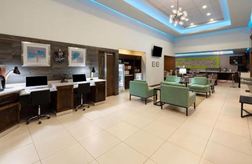 Biggs Field Hotel | Ramada by Wyndham El Paso