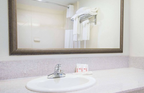 Enid Hotel | Ramada by Wyndham Enid
