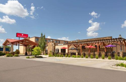 Fargo Hotel | Ramada by Wyndham Fargo