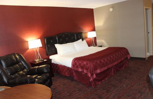 Grand Forks Hotel | Ramada by Wyndham Grand Forks