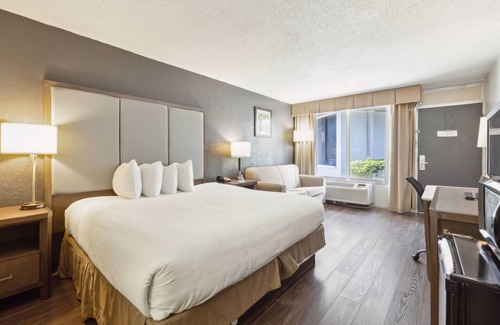 Bayou Cane Hotel | Ramada by Wyndham Houma