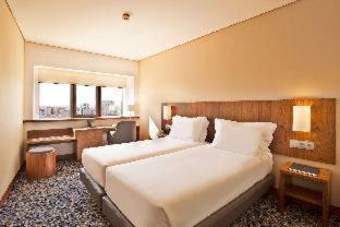 Alto do Pina Hotel | Ramada by Wyndham Lisbon