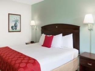 Pelham Hotel | Ramada by Wyndham Pelham