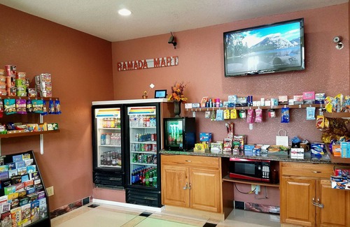 Hewitt Hotel | Ramada by Wyndham South Waco