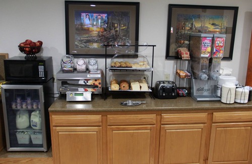 Spirit Lake Hotel | Ramada by Wyndham Spirit Lake/Okoboji