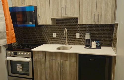 Jasper Place Hotel | Ramada by Wyndham West Edmonton Hotel & Suites