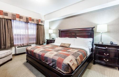 Westlock Hotel | Ramada by Wyndham Westlock