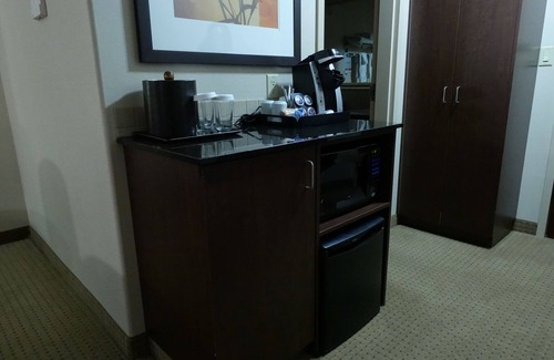 Weyburn Hotel | Ramada by Wyndham Weyburn
