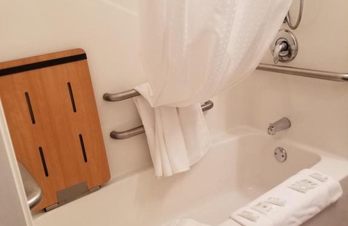 Williston Hotel | Ramada by Wyndham Williston