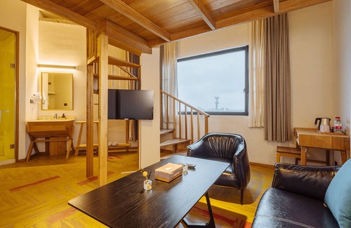 Pudong Hotel | Ramada Encore by Wyndham Shanghai Pudong Airport
