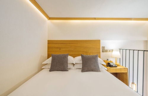 Pudong Hotel | Ramada Encore by Wyndham Shanghai Pudong Airport
