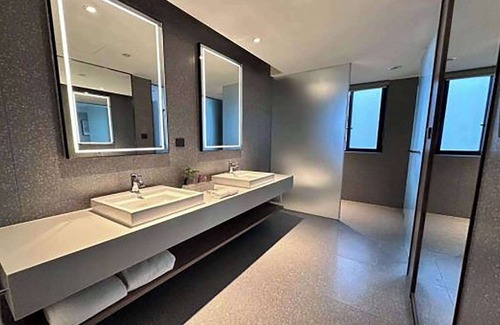 Pudong Hotel | Ramada Encore by Wyndham Shanghai Pudong Airport