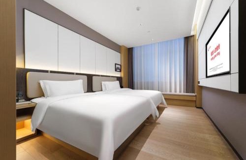 Houjie Hotel | Ramada Encore Houjie