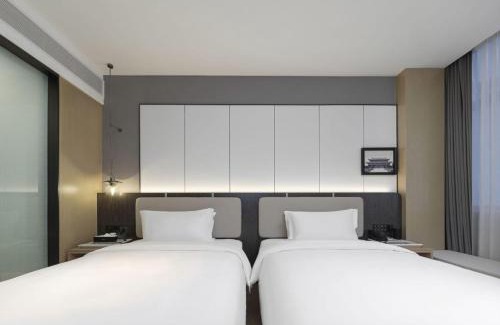 Houjie Hotel | Ramada Encore Houjie